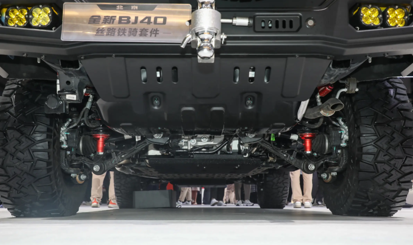 综合续航突破1200km,全新BJ40魔核电驱版即将预售!