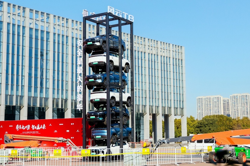 重新定义新时代国民车,奇瑞风云T8预售价10.99万元起